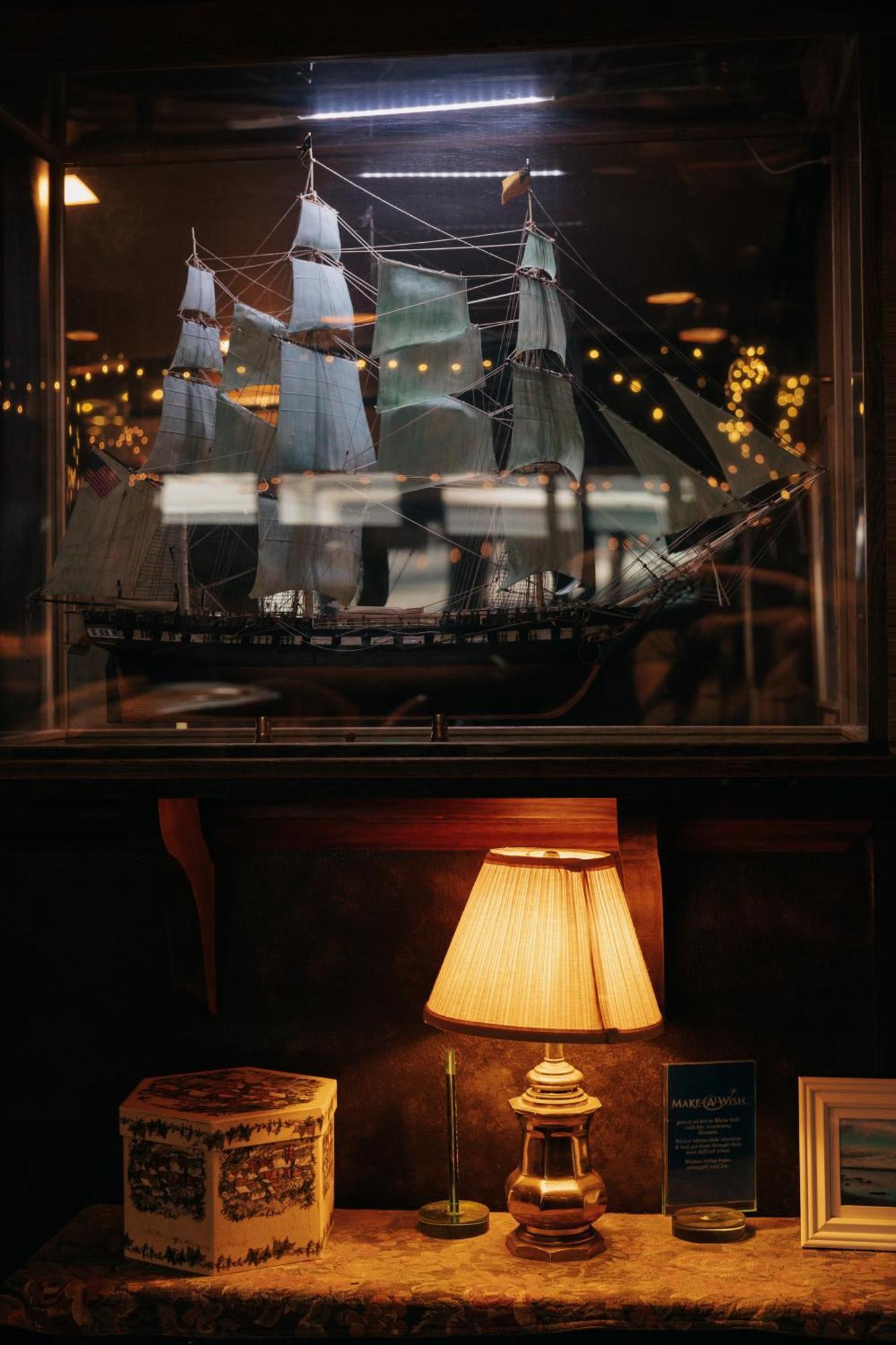 Old Village Inn أوجونكويت المظهر الخارجي الصورة